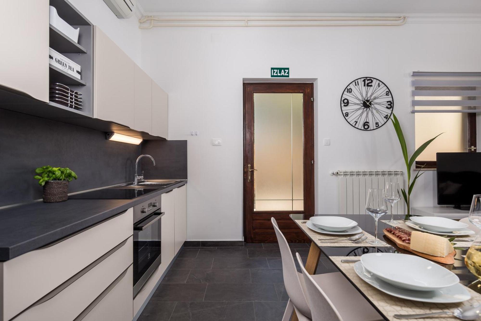 Guest House Deskovic Mošćenička Draga Cameră foto