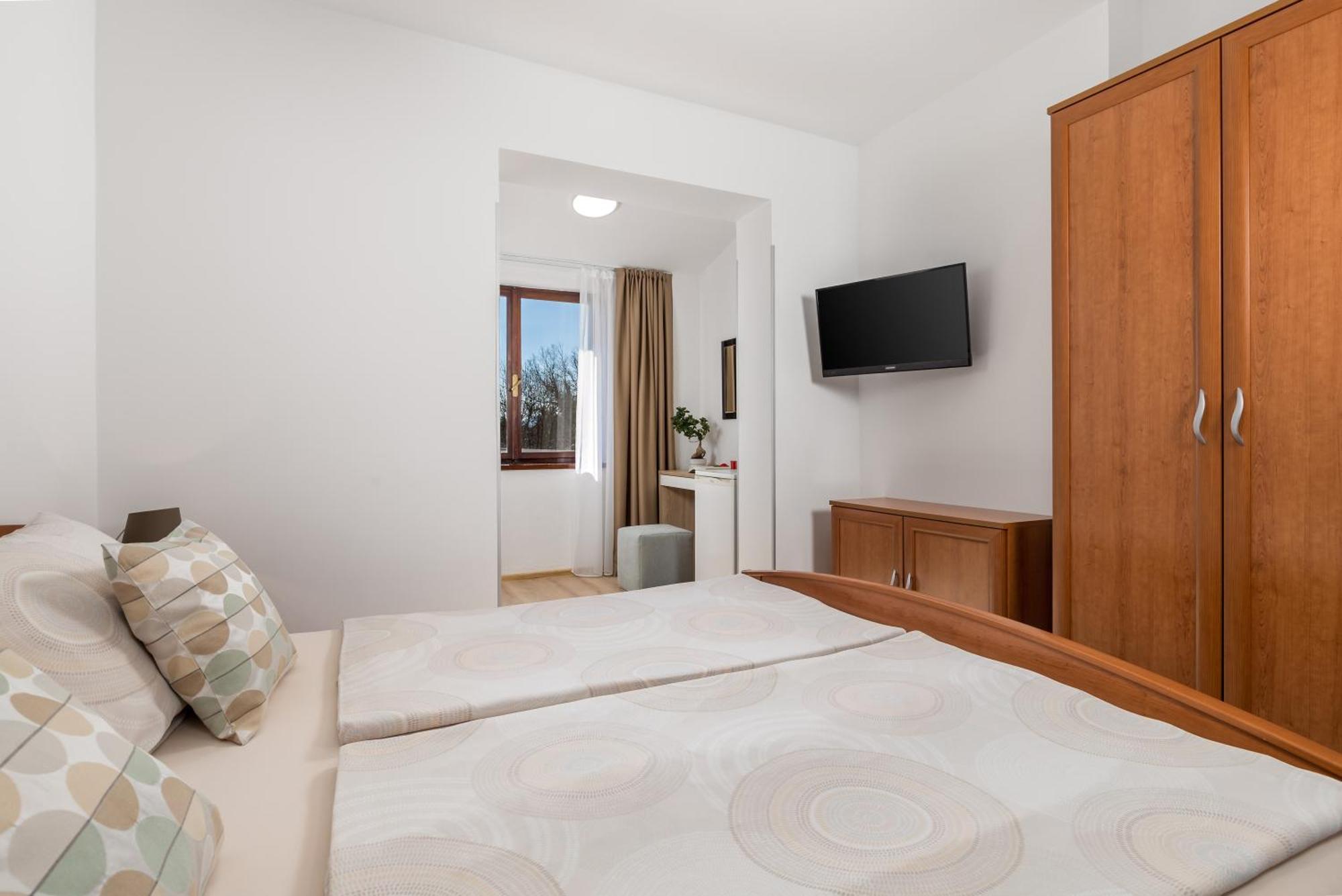Guest House Deskovic Mošćenička Draga Cameră foto